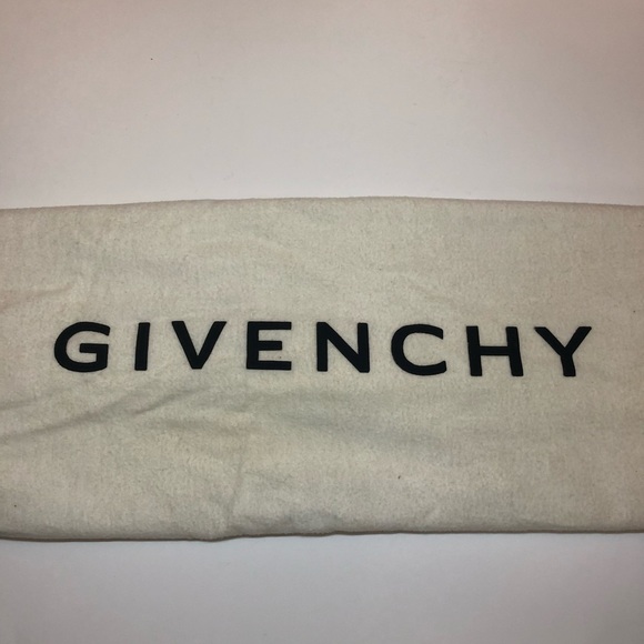Givenchy Handbag Vintage - Picture 5 of 5